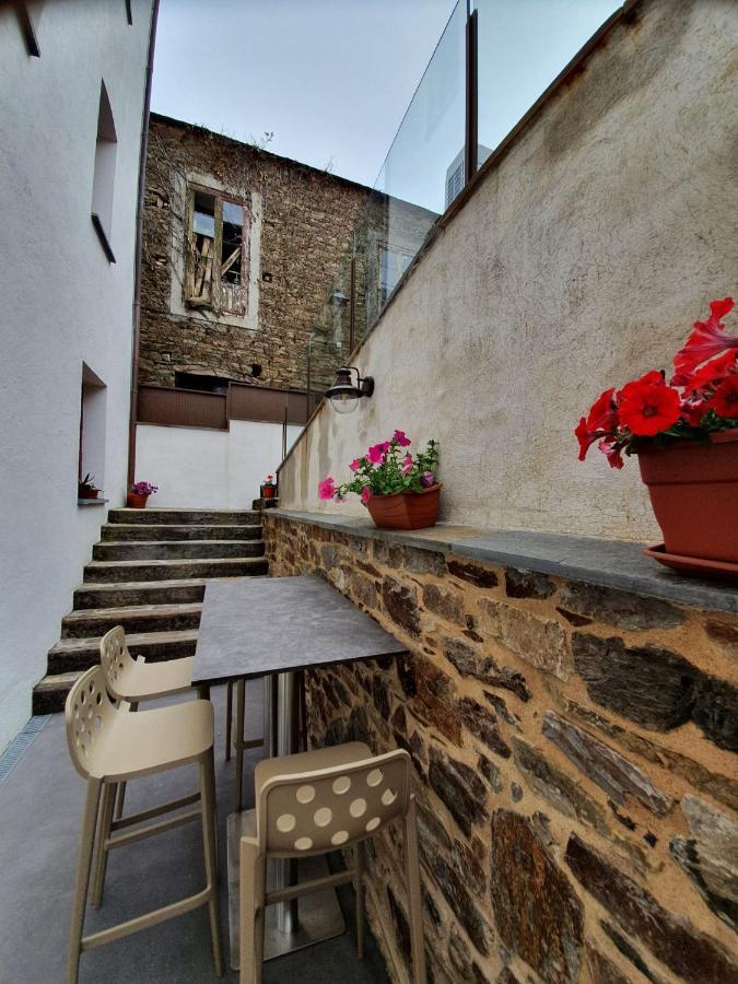 Albergue Casa Cuartel A Fonsagrada Exterior photo